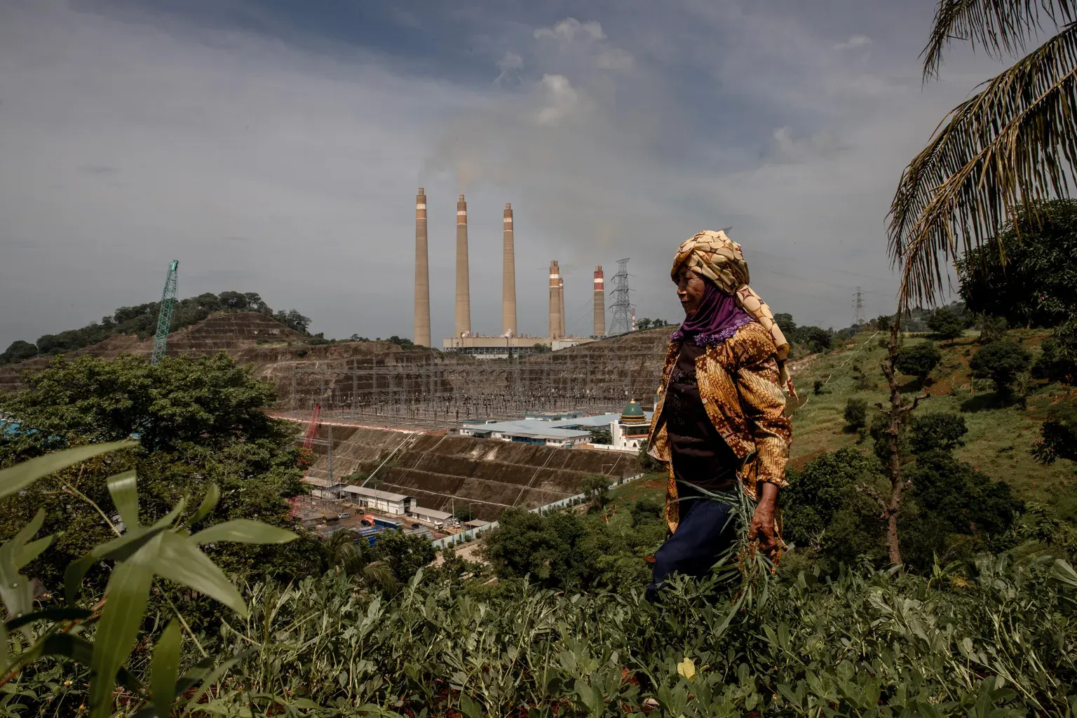 Cover of A Path to Justice: The Ford Foundation’s Commitment to an Energy Transition in Indonesia
