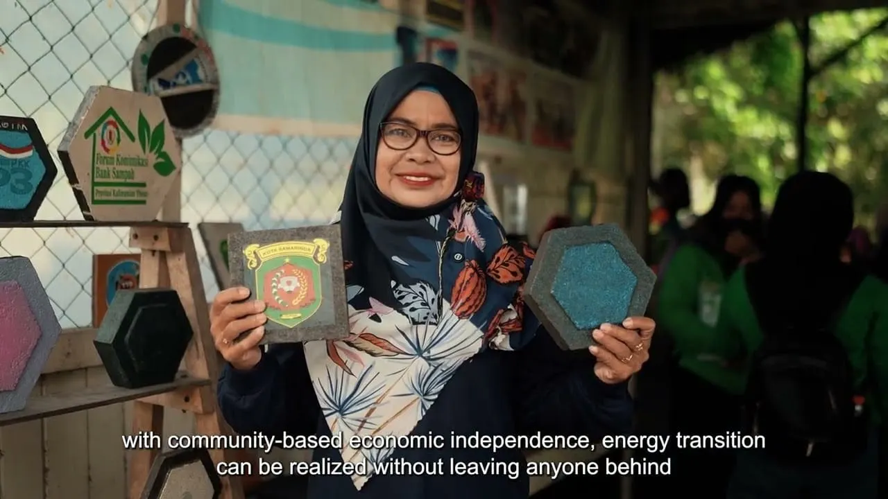 Film still from a recap of East Kalimantan's economic diversification